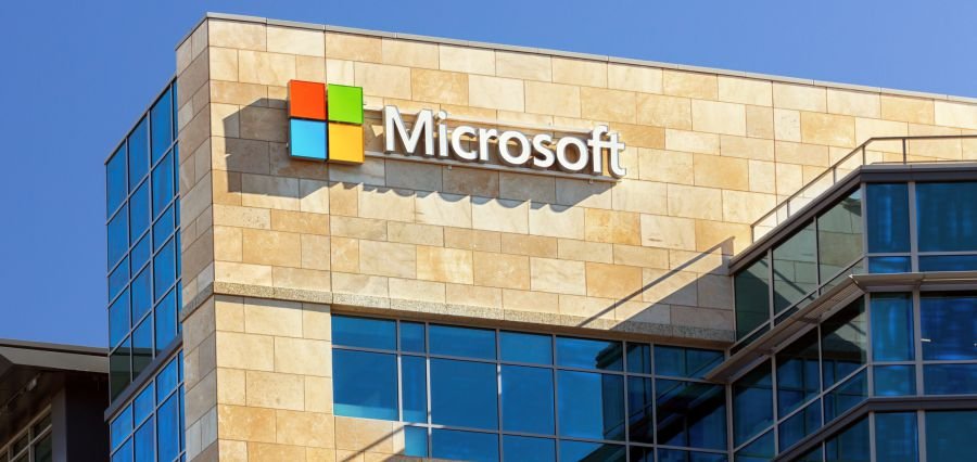 Read more about the article Microsoft’s strategic investment in AI has seen its data centers’ lease rise to above $100 billion